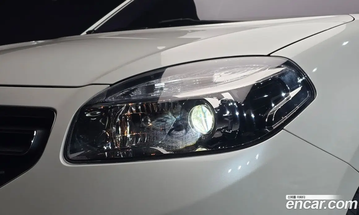 Renault (Samsung) QM5 2013 2.0 автомат (гидро), фото 8 Renault (Samsung) QM5 2013 2.0 автомат (гидро), фото 8
