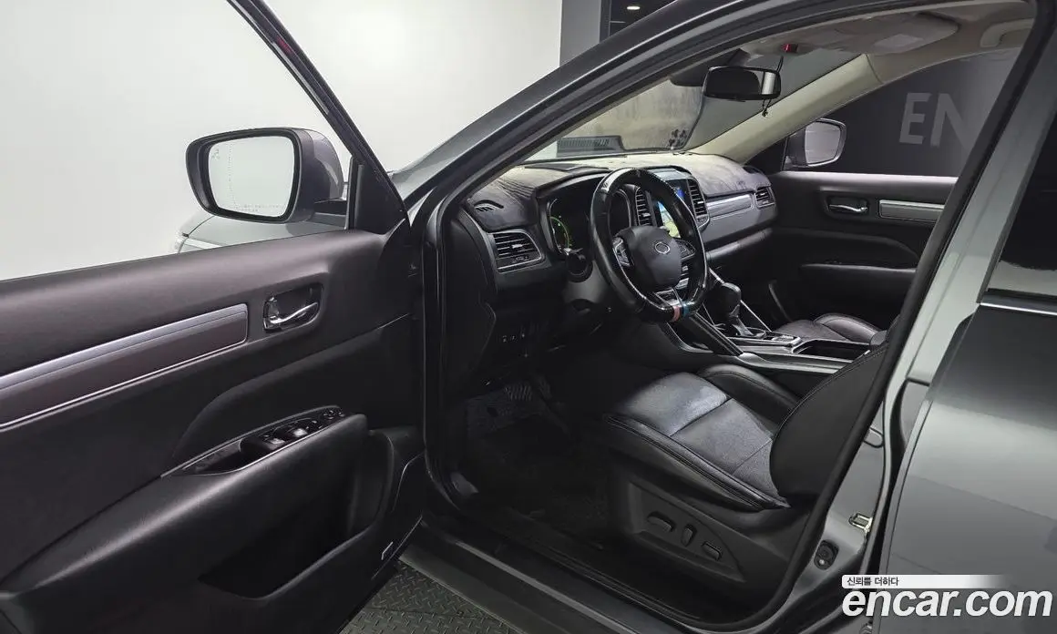Renault (Samsung) QM6 2016 2.0 автомат (гидро), фото 13 Renault (Samsung) QM6 2016 2.0 автомат (гидро), фото 13