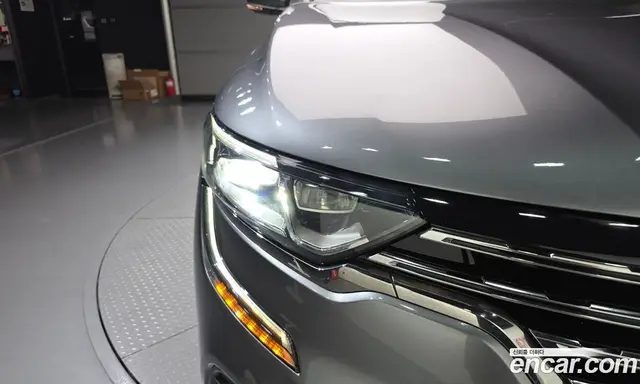 Renault (Samsung) QM6 2016 2.0 автомат (гидро), миниатюра 8 Renault (Samsung) QM6 2016 2.0 автомат (гидро), миниатюра 8