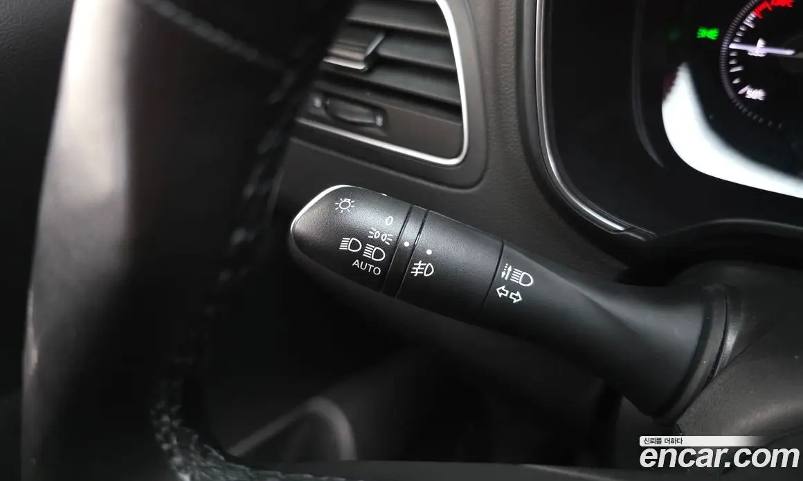 Renault (Samsung) QM6 2019 2.0 автомат (гидро), фото 29 Renault (Samsung) QM6 2019 2.0 автомат (гидро), фото 29