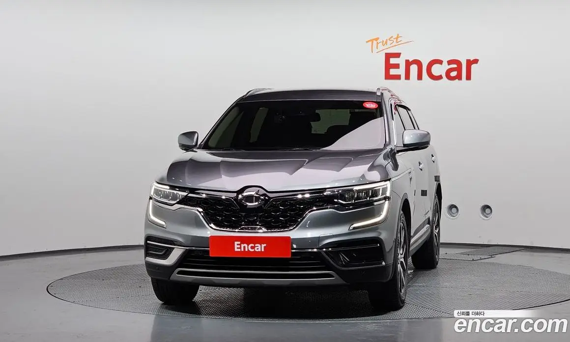 Renault (Samsung) QM6 2023 2.0 автомат (гидро), фото 3 Renault (Samsung) QM6 2023 2.0 автомат (гидро), фото 3