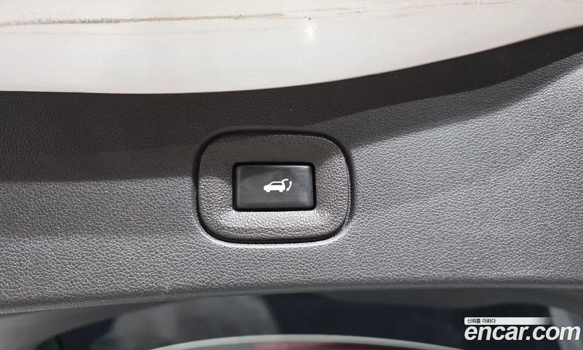 Renault (Samsung) QM6 2024 2.0 автомат (гидро), фото 23 Renault (Samsung) QM6 2024 2.0 автомат (гидро), фото 23