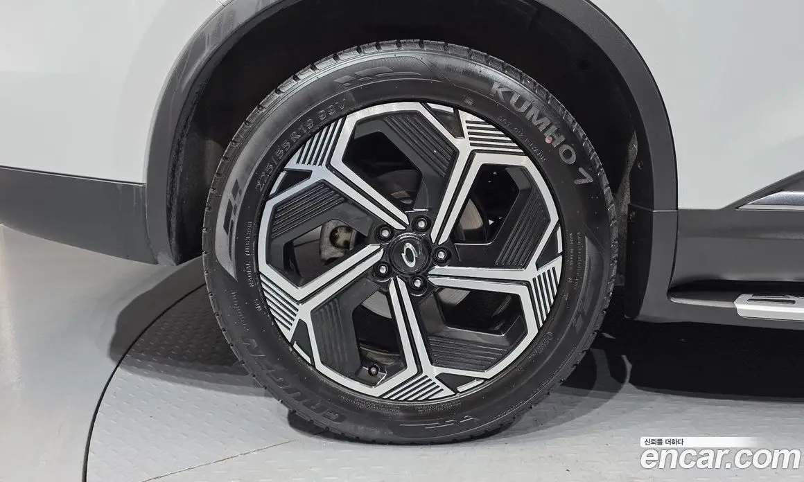 Renault (Samsung) QM6 2024 2.0 автомат (гидро), фото 25 Renault (Samsung) QM6 2024 2.0 автомат (гидро), фото 25
