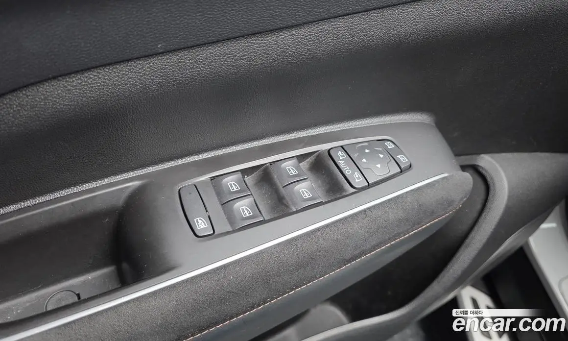 Renault (Samsung) QM6 2024 2.0 автомат (гидро), фото 30 Renault (Samsung) QM6 2024 2.0 автомат (гидро), фото 30