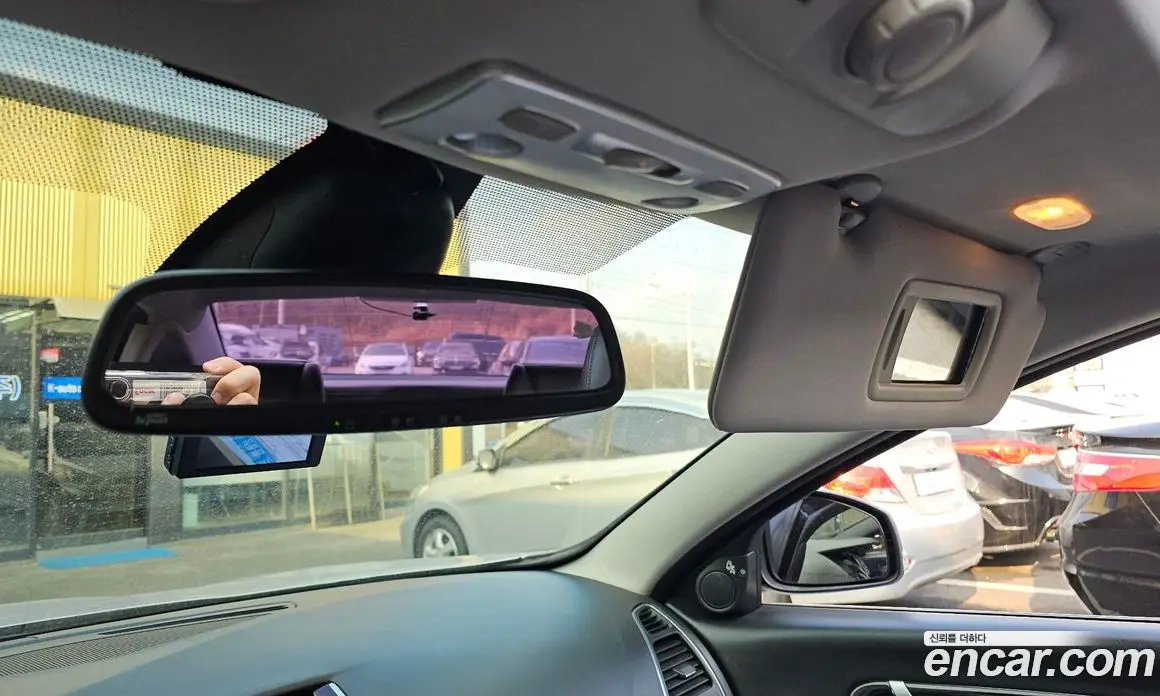 Renault (Samsung) SM7 2016 2.5 автомат (гидро), фото 16 Renault (Samsung) SM7 2016 2.5 автомат (гидро), фото 16