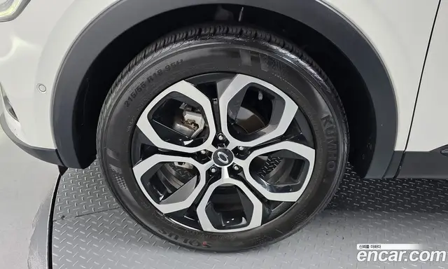 Renault (Samsung) XM3 2022 1.3 автомат (гидро), миниатюра 5 Renault (Samsung) XM3 2022 1.3 автомат (гидро), миниатюра 5