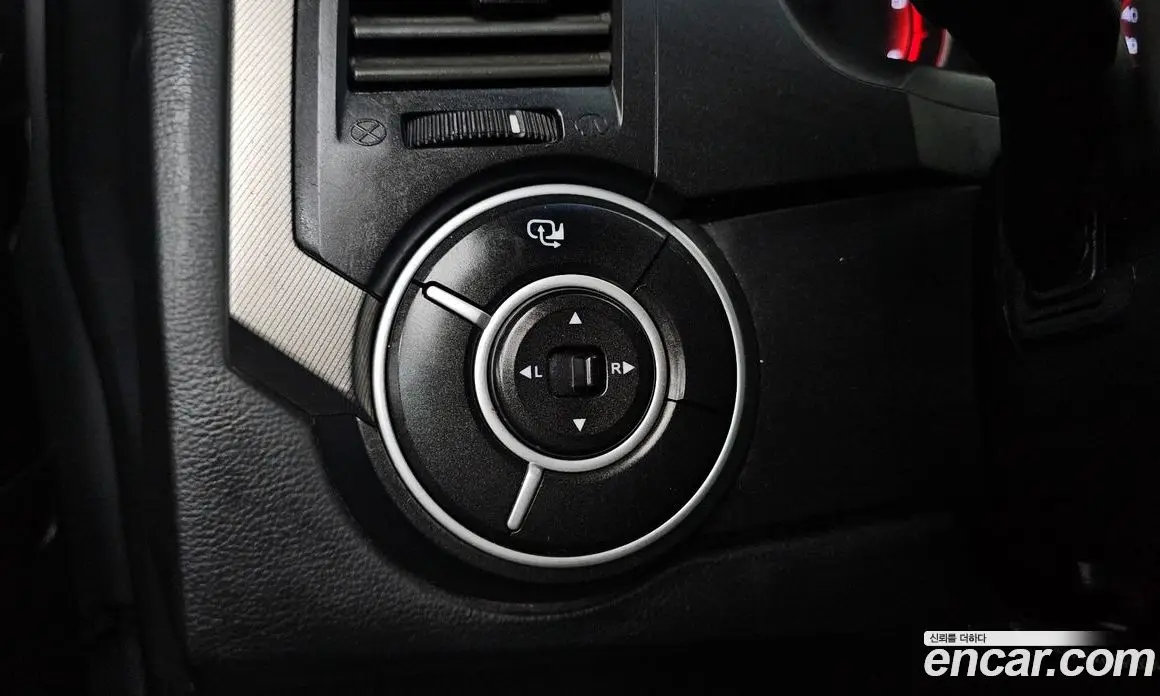 SsangYong Korando 2013 2.0 автомат (гидро), фото 23 SsangYong Korando 2013 2.0 автомат (гидро), фото 23