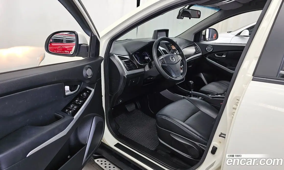 SsangYong Korando 2013 2.0 автомат (гидро), фото 13 SsangYong Korando 2013 2.0 автомат (гидро), фото 13