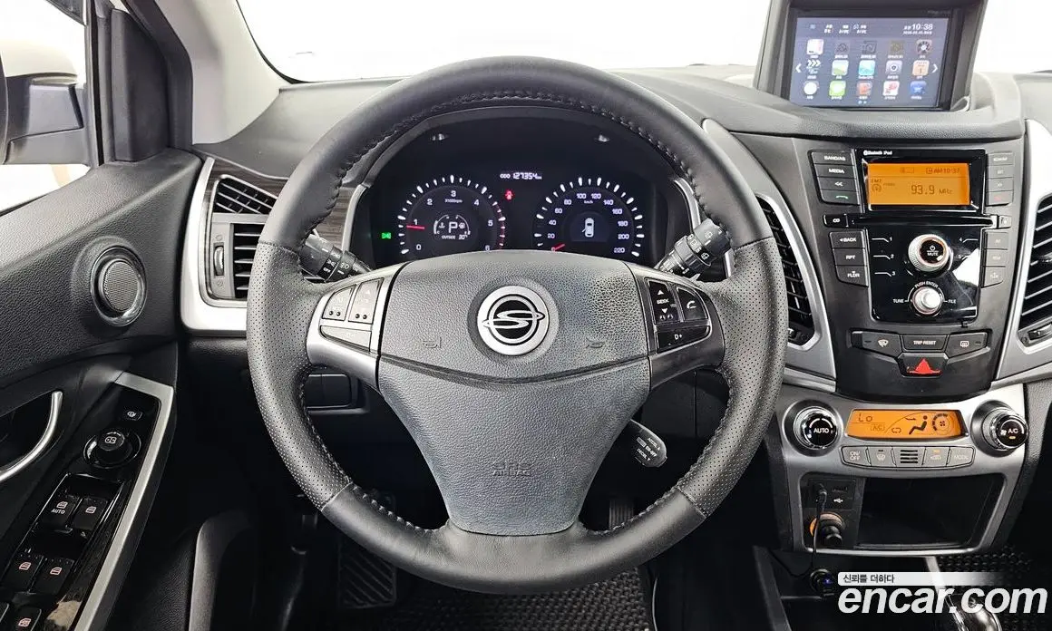 SsangYong Korando 2013 2.0 автомат (гидро), фото 19 SsangYong Korando 2013 2.0 автомат (гидро), фото 19