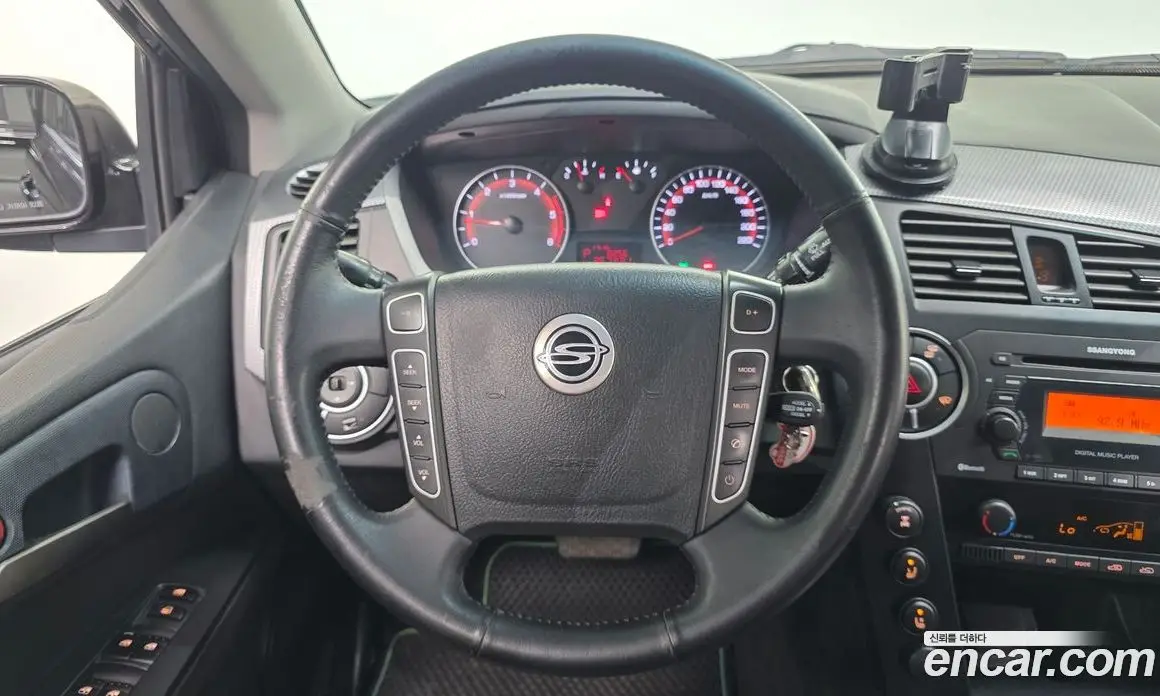 SsangYong Korando 2014 2.0 автомат (гидро), фото 14 SsangYong Korando 2014 2.0 автомат (гидро), фото 14