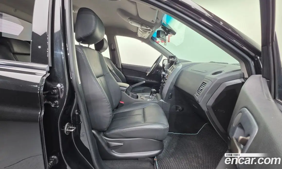 SsangYong Korando 2014 2.0 автомат (гидро), фото 10 SsangYong Korando 2014 2.0 автомат (гидро), фото 10