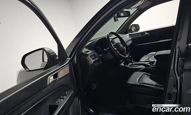 SsangYong Rexton 2018 2.2 автомат (гидро), миниатюра 10
