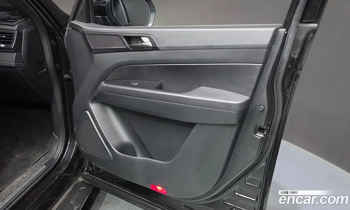 SsangYong Rexton 2019 2.2 автомат (гидро), фото 14 SsangYong Rexton 2019 2.2 автомат (гидро), фото 14