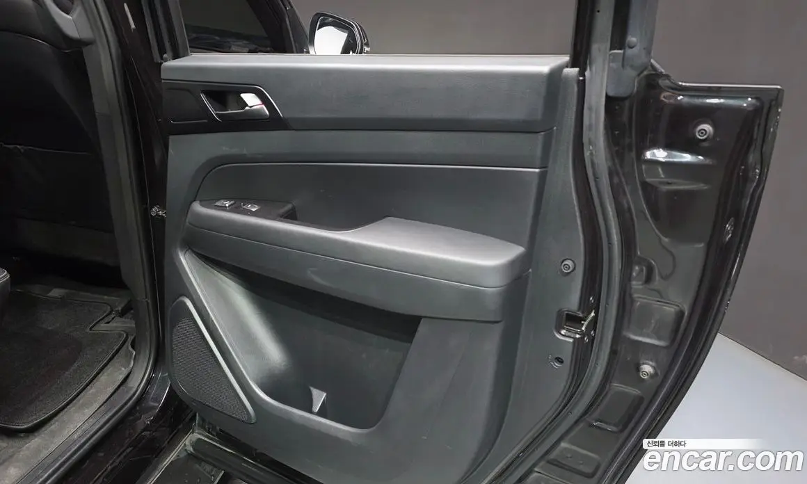 SsangYong Rexton 2019 2.2 автомат (гидро), фото 15 SsangYong Rexton 2019 2.2 автомат (гидро), фото 15