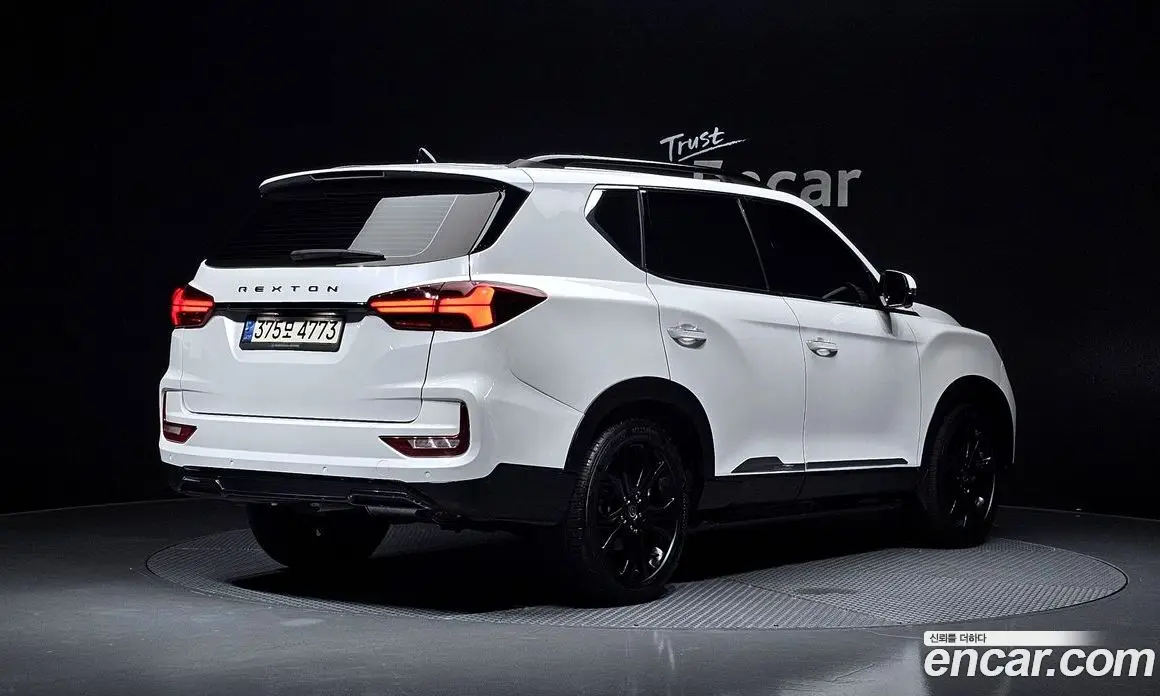 SsangYong Rexton 2022 2.2 автомат (гидро), фото 2 SsangYong Rexton 2022 2.2 автомат (гидро), фото 2