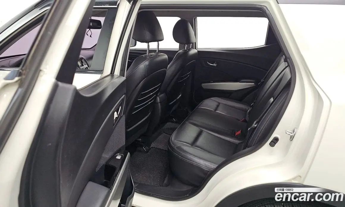 SsangYong TIBOLI 2015 1.6 автомат (гидро), фото 19 SsangYong TIBOLI 2015 1.6 автомат (гидро), фото 19