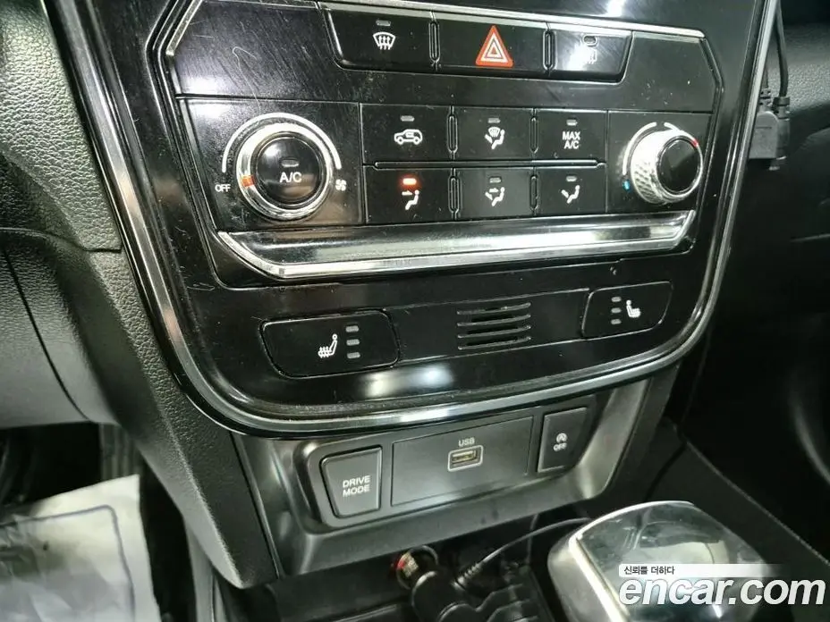 SsangYong TIBOLI 2020 1.6 автомат (гидро), фото 15