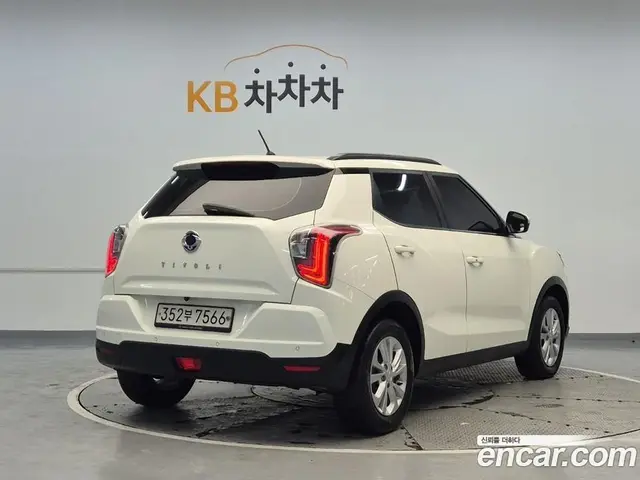 SsangYong TIBOLI 2020 1.6 автомат (гидро), миниатюра 4