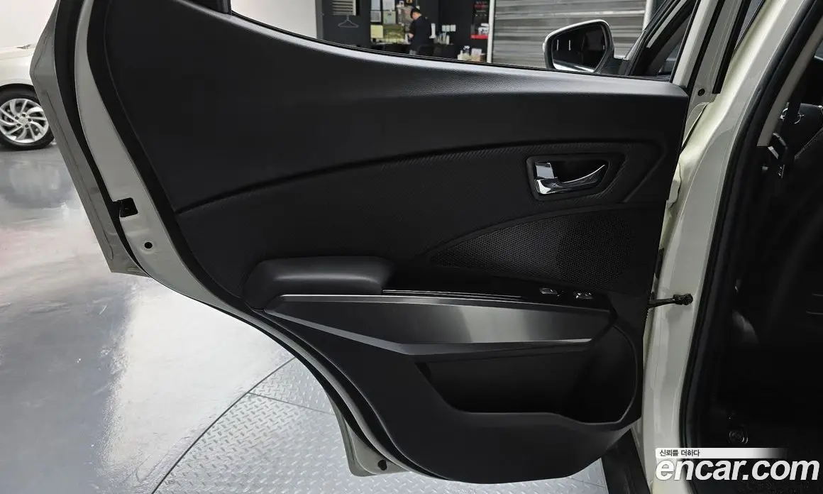 SsangYong TIBOLI 2022 1.5 автомат (гидро), фото 15 SsangYong TIBOLI 2022 1.5 автомат (гидро), фото 15