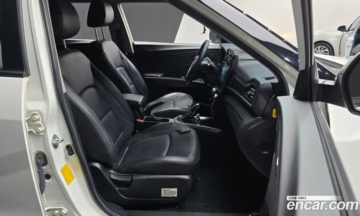 SsangYong TIBOLI 2022 1.5 автомат (гидро), фото 16 SsangYong TIBOLI 2022 1.5 автомат (гидро), фото 16