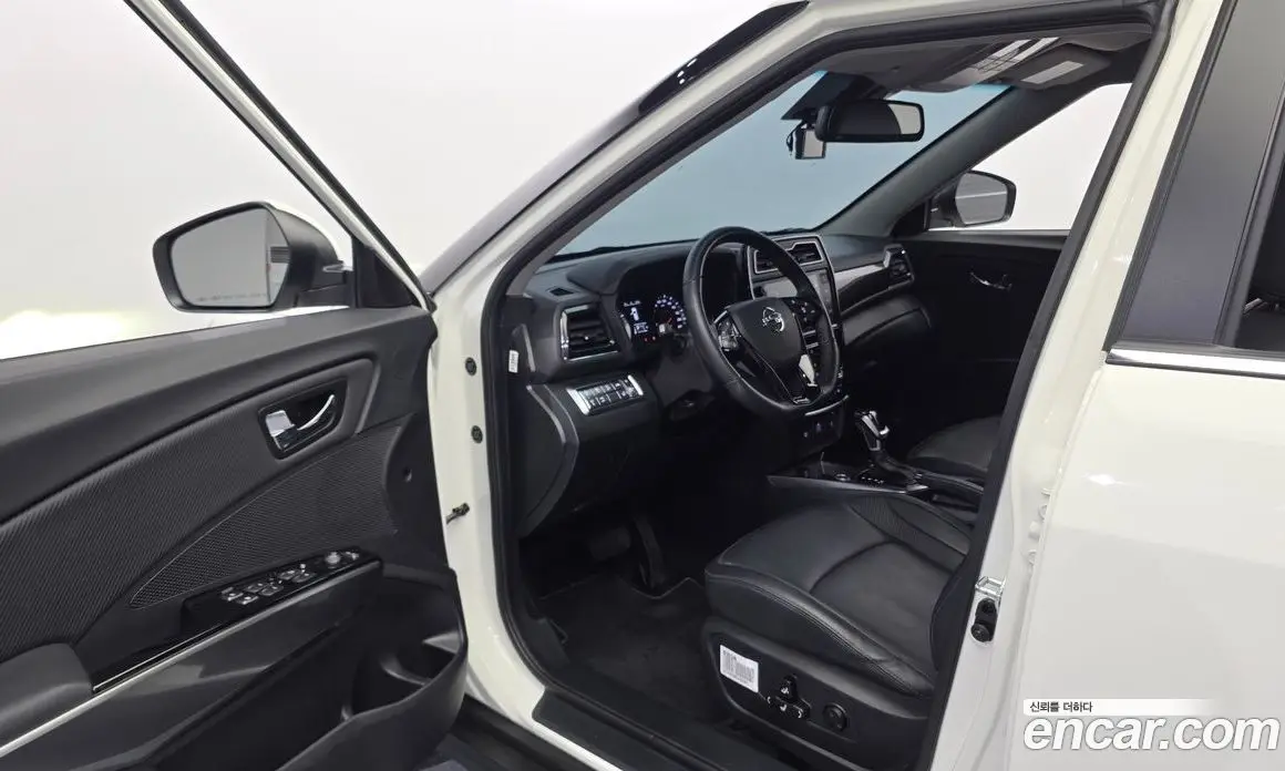 SsangYong TIBOLI 2022 1.5 автомат (гидро), фото 13 SsangYong TIBOLI 2022 1.5 автомат (гидро), фото 13