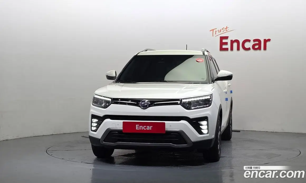 SsangYong TIBOLI 2022 1.5 автомат (гидро), фото 3 SsangYong TIBOLI 2022 1.5 автомат (гидро), фото 3