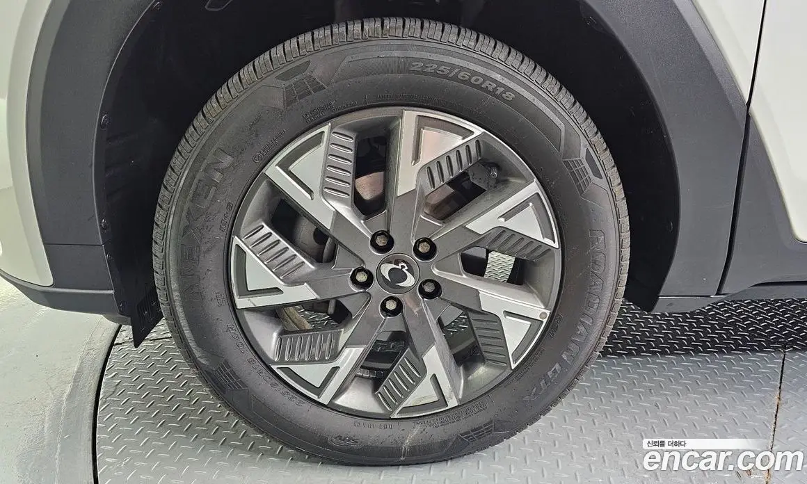 SsangYong Torres 2023 0.2 автомат (гидро), фото 5