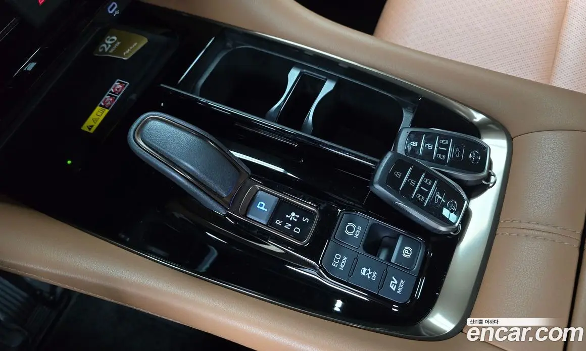 Toyota Alphard 2025 2.5 автомат (гидро), фото 12 Toyota Alphard 2025 2.5 автомат (гидро), фото 12