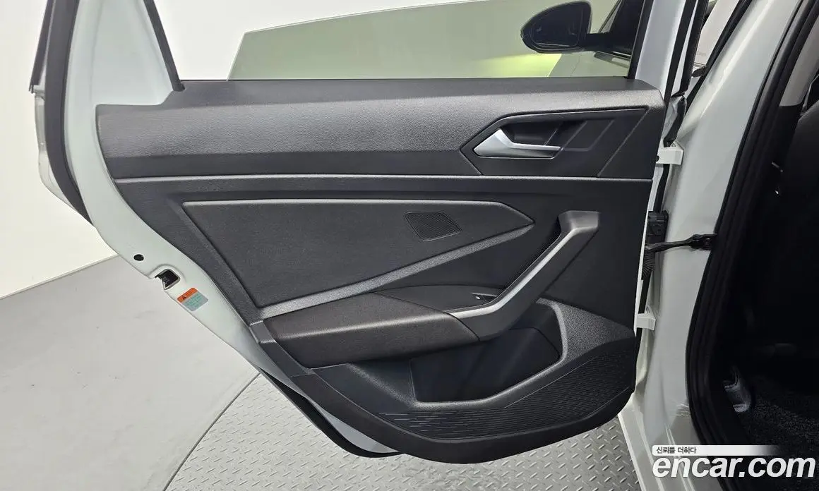 Volkswagen Jetta 2024 1.5 автомат (гидро), фото 15 Volkswagen Jetta 2024 1.5 автомат (гидро), фото 15