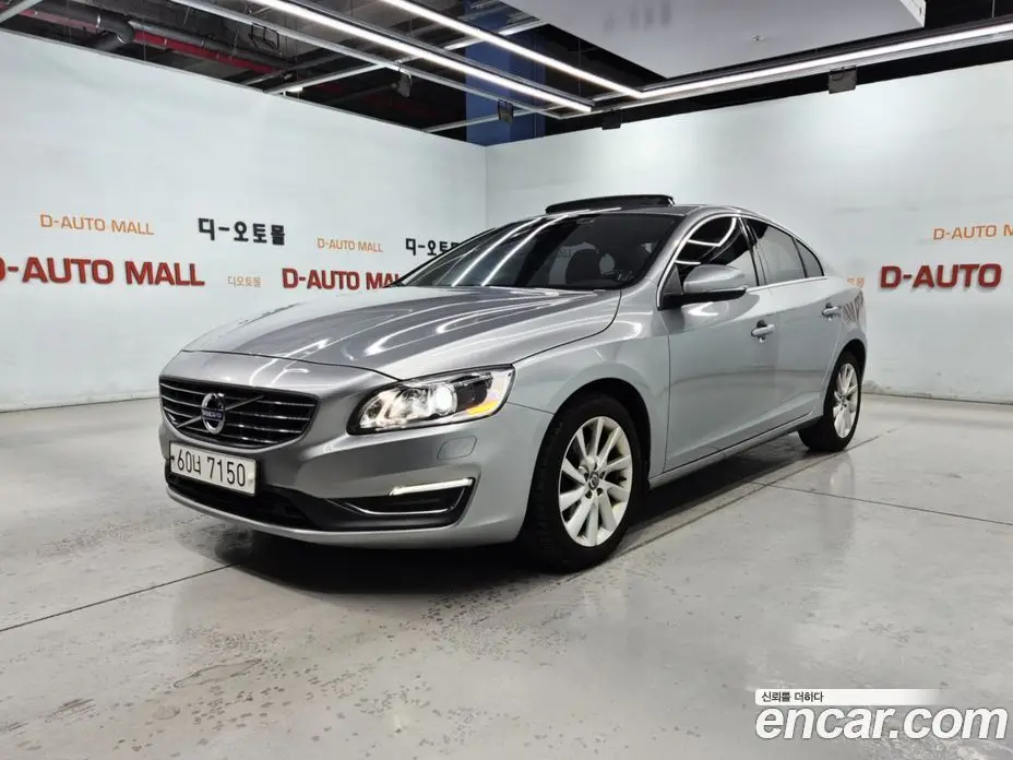 Volvo S60 2014 1.6 автомат (гидро), фото 3 Volvo S60 2014 1.6 автомат (гидро), фото 3