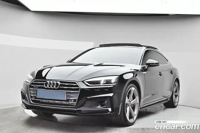 Audi A5 2019 2.0 автомат (гидро), миниатюра 1 Audi A5 2019 2.0 автомат (гидро), миниатюра 1