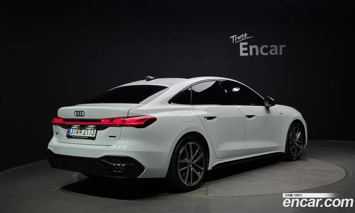 Audi A5 2025 2.0 автомат (гидро), фото 1 Audi A5 2025 2.0 автомат (гидро), фото 1