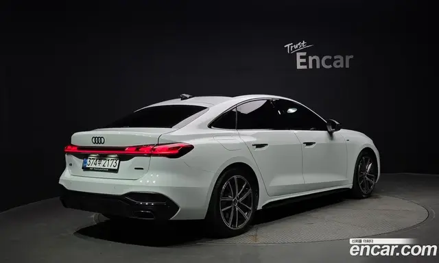Audi A5 2025 2.0 автомат (гидро), миниатюра 1 Audi A5 2025 2.0 автомат (гидро), миниатюра 1
