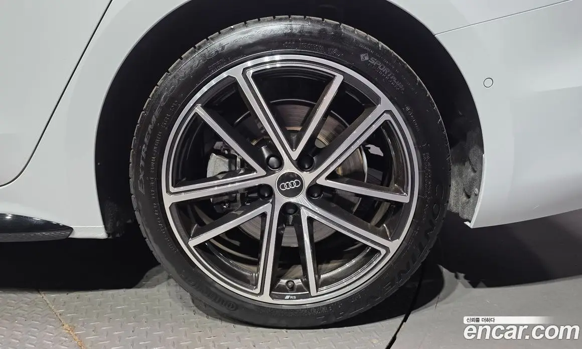 Audi A5 2025 2.0 автомат (гидро), фото 6 Audi A5 2025 2.0 автомат (гидро), фото 6