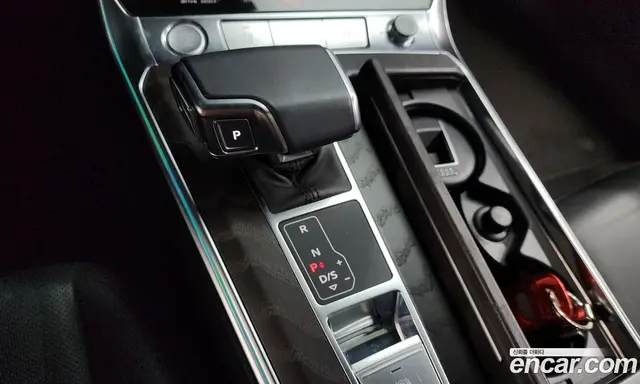 Audi A6 2019 2.0 автомат (гидро), миниатюра 12