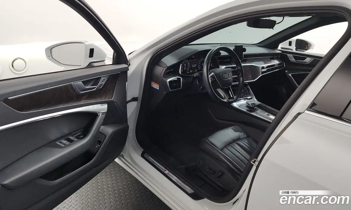 Audi A6 2019 2.0 автомат (гидро), фото 13 Audi A6 2019 2.0 автомат (гидро), фото 13