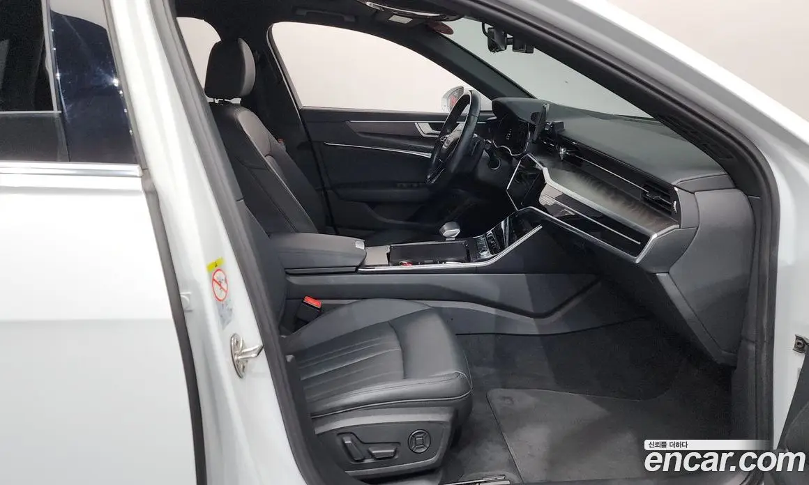 Audi A6 2019 2.0 автомат (гидро), фото 16 Audi A6 2019 2.0 автомат (гидро), фото 16