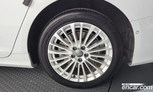 Audi A6 2019 2.0 автомат (гидро), миниатюра 7 Audi A6 2019 2.0 автомат (гидро), миниатюра 7