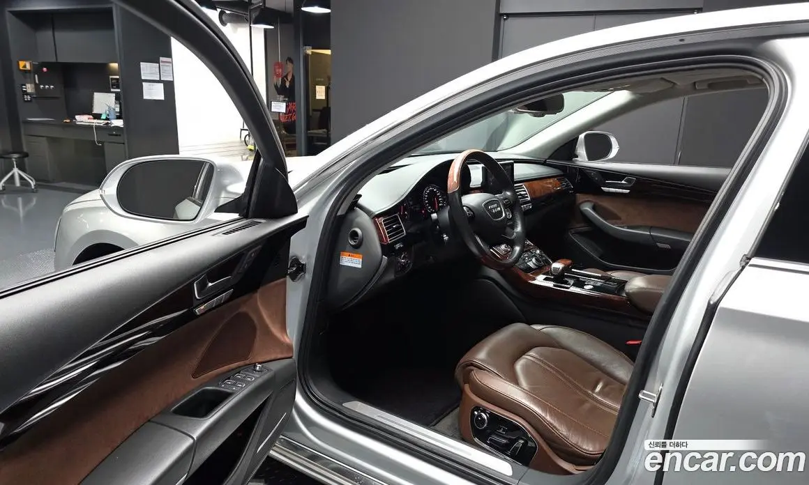 Audi A8 2010 4.2 автомат (гидро), фото 10 Audi A8 2010 4.2 автомат (гидро), фото 10
