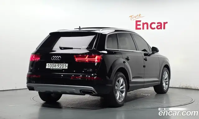 Audi Q7 2019 2.0 автомат (гидро), миниатюра 2 Audi Q7 2019 2.0 автомат (гидро), миниатюра 2