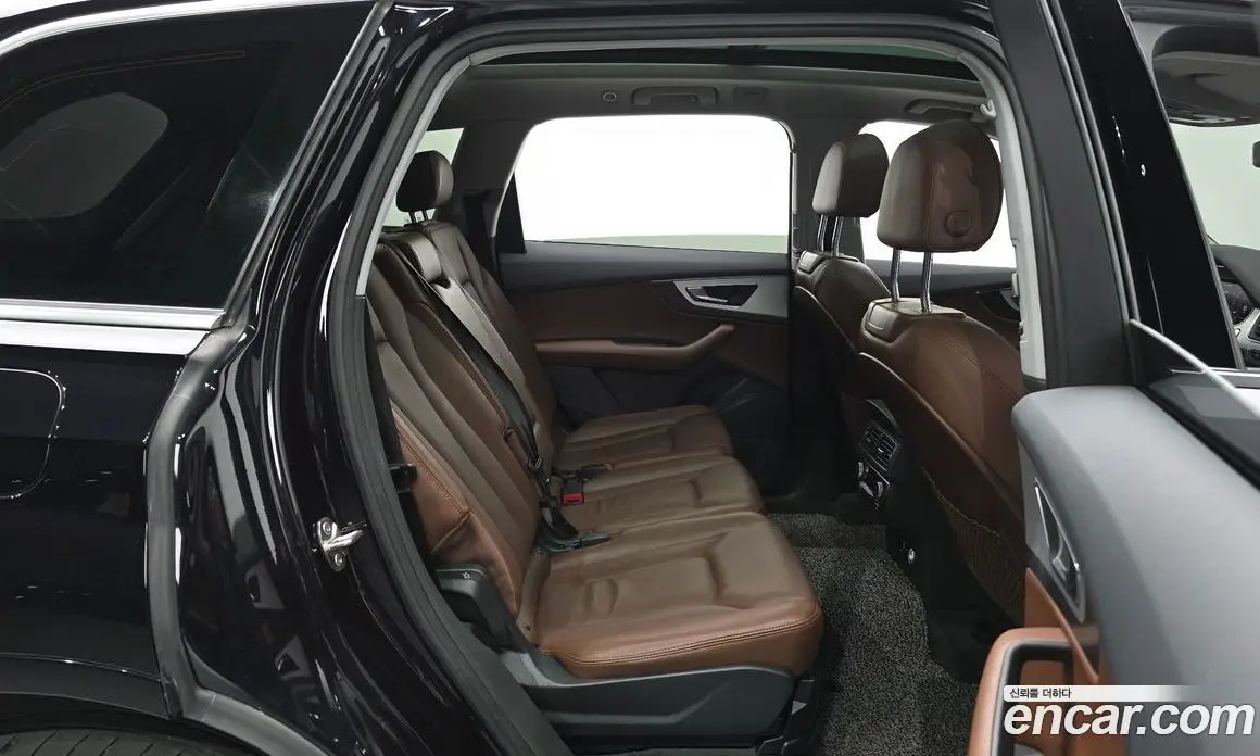 Audi Q7 2019 2.0 автомат (гидро), фото 18 Audi Q7 2019 2.0 автомат (гидро), фото 18