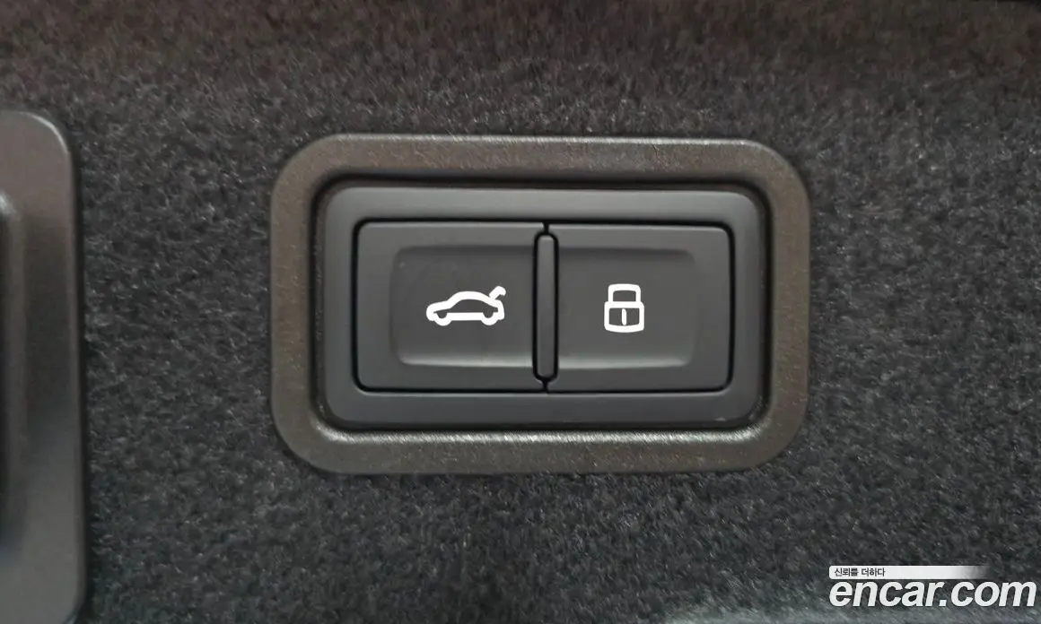 Audi S8 2025 4.0 автомат (гидро), фото 18 Audi S8 2025 4.0 автомат (гидро), фото 18