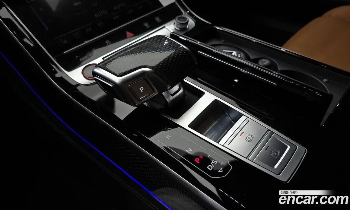 Audi S8 2025 4.0 автомат (гидро), фото 9 Audi S8 2025 4.0 автомат (гидро), фото 9