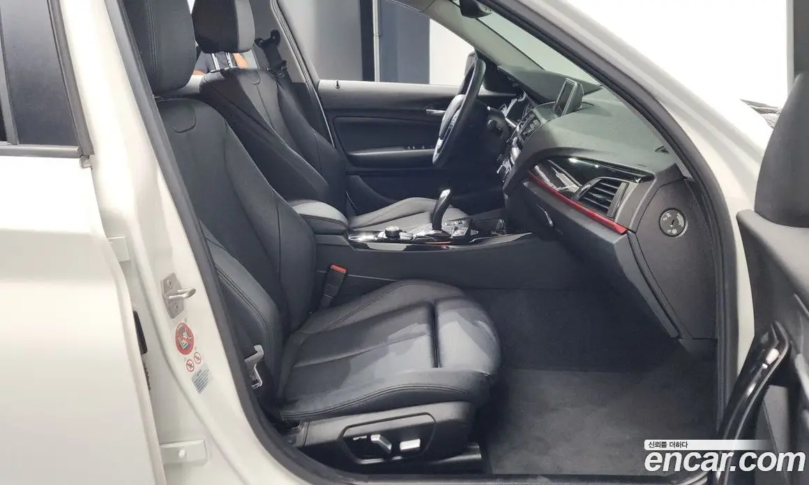 BMW 1 серия 2016 2.0 автомат (гидро), фото 15 BMW 1 серия 2016 2.0 автомат (гидро), фото 15