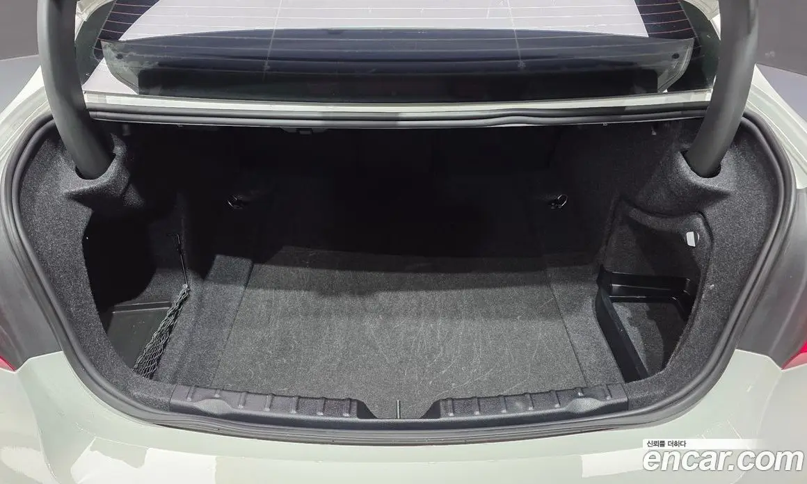 BMW 3 серия 2018 2.0 автомат (гидро), фото 23 BMW 3 серия 2018 2.0 автомат (гидро), фото 23