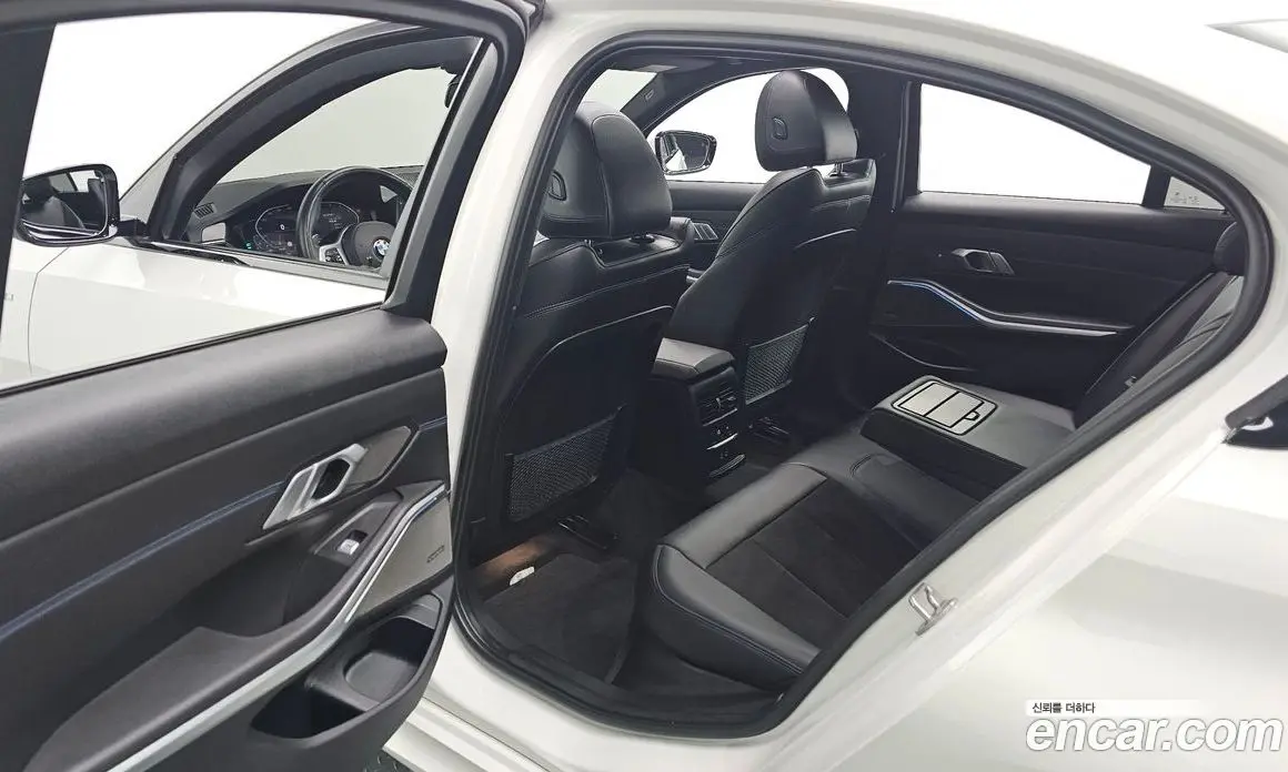 BMW 3 серия 2021 2.0 автомат (гидро), фото 17 BMW 3 серия 2021 2.0 автомат (гидро), фото 17