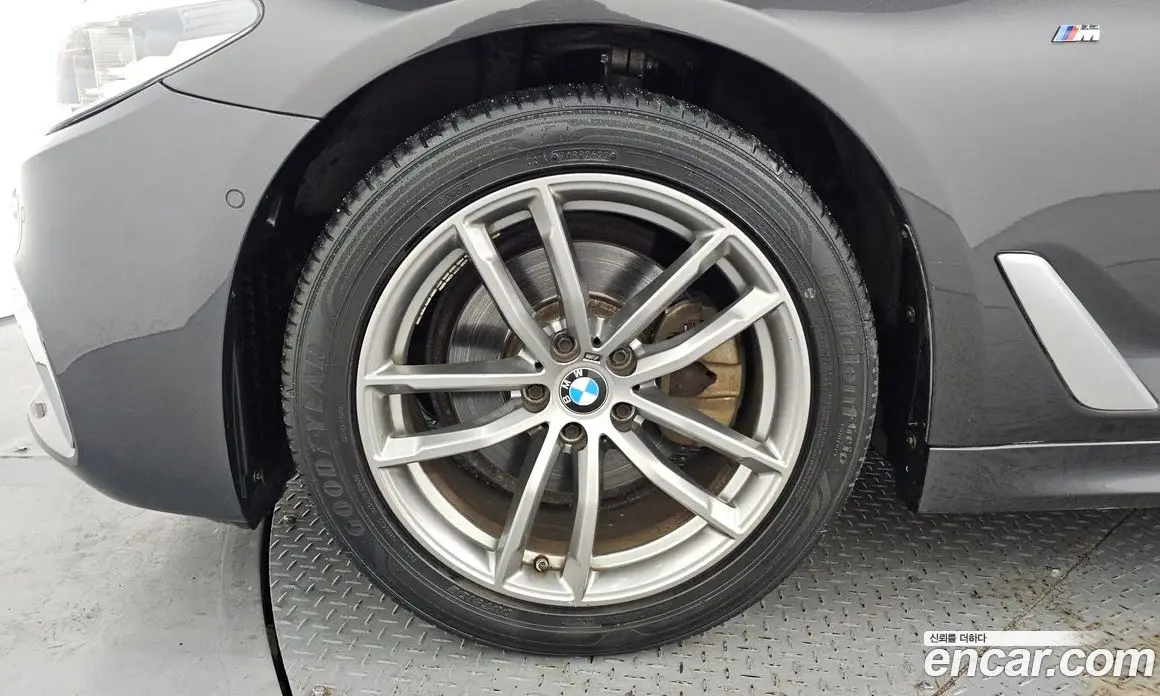 BMW 5 серия 2018 2.0 автомат (гидро), фото 5 BMW 5 серия 2018 2.0 автомат (гидро), фото 5