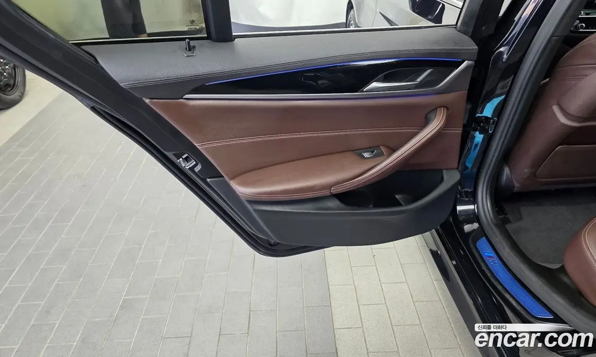 BMW 5 серия 2021 2.0 автомат (гидро), фото 15