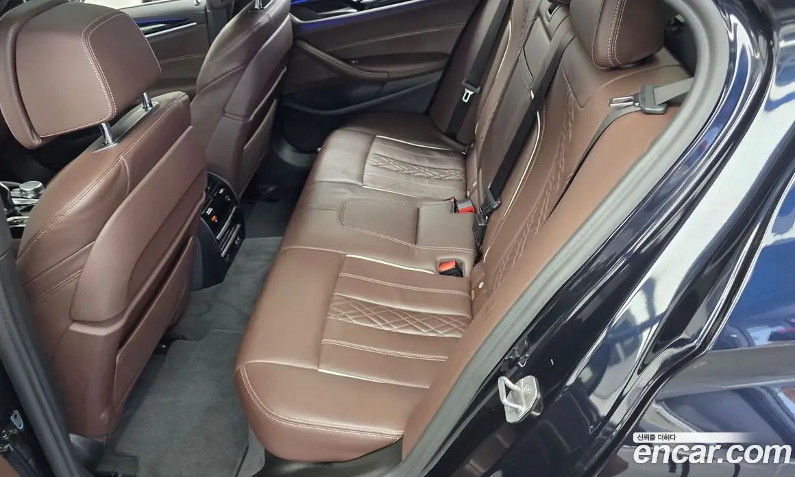 BMW 5 серия 2021 2.0 автомат (гидро), фото 16