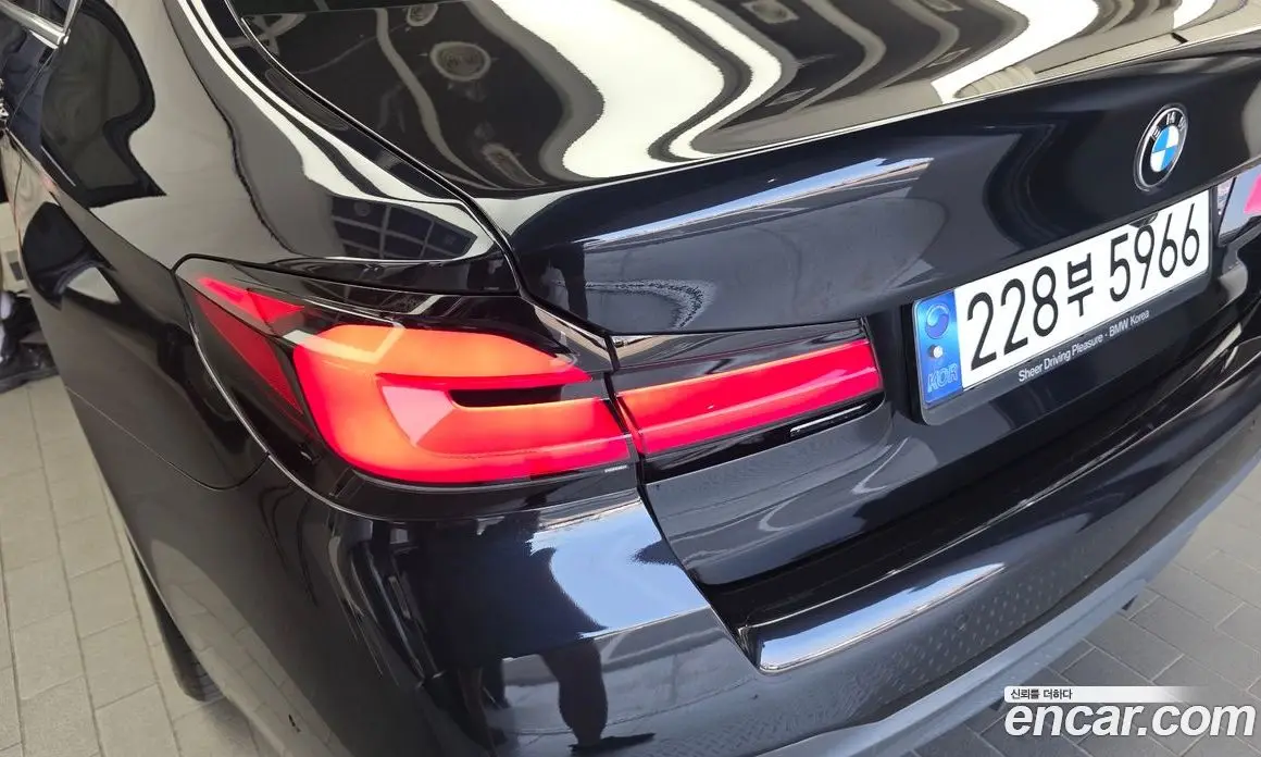 BMW 5 серия 2021 2.0 автомат (гидро), фото 9